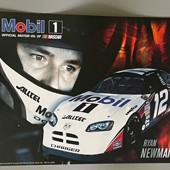 NASCAR Ryan Newman Hero Card - Picture 1 of 2